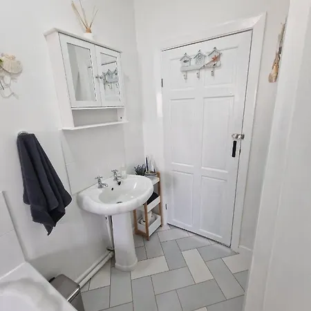 4 Bed Charming, Family-Friendly Cottage 1694 Rossendale Exterior photo