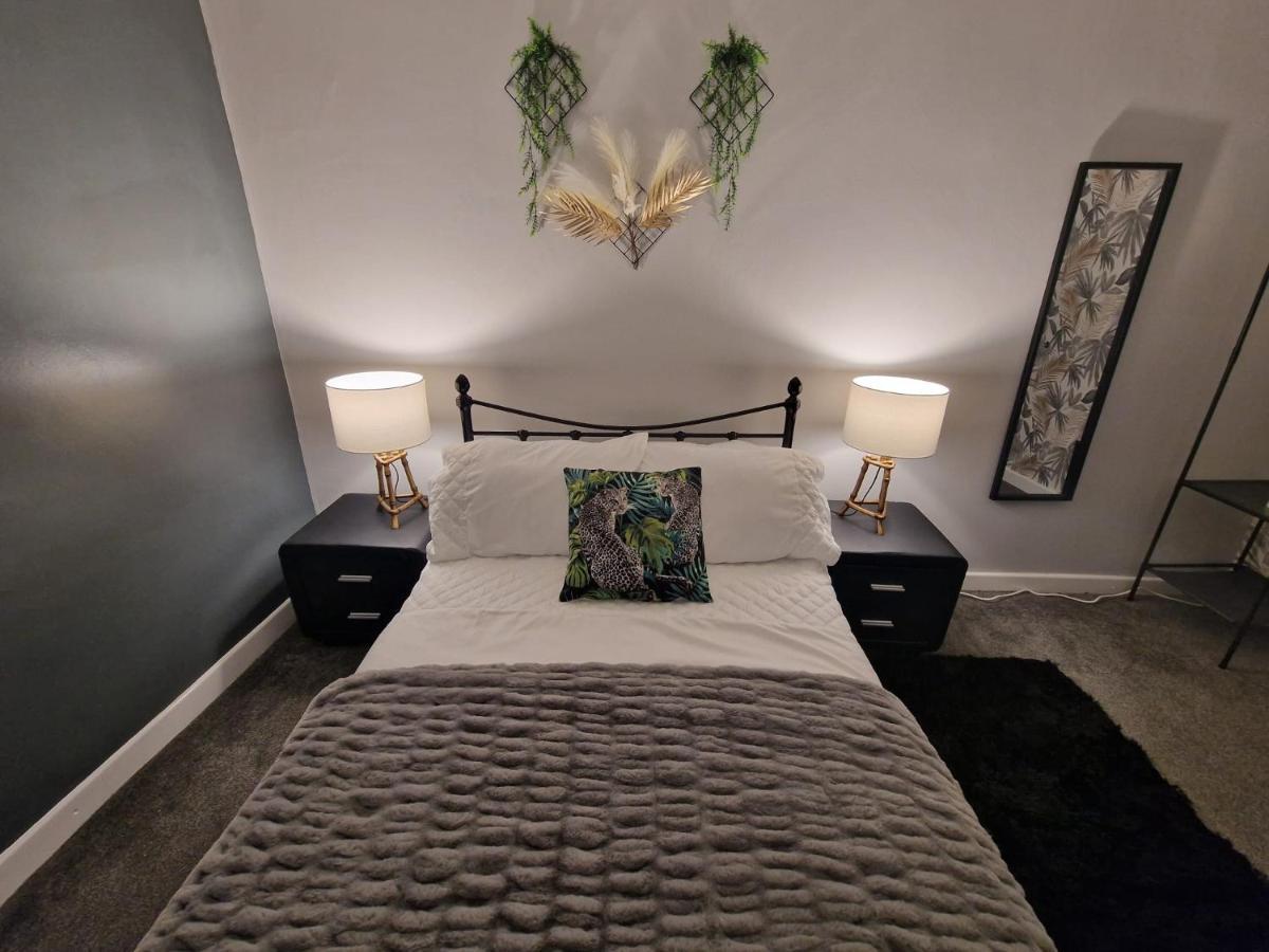 Holiday home 4 Bed Charming, Family-friendly 1694 *