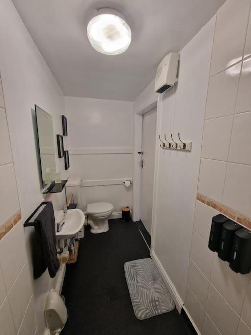 Holiday home 4 Bed Charming, Family-friendly 1694 *
